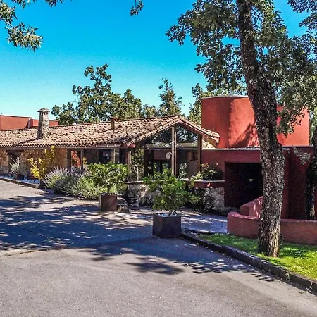 Amazing In With Wifi, 5 Bedrooms&outdoor Swimming Pool Vakantiehuis Candeleda