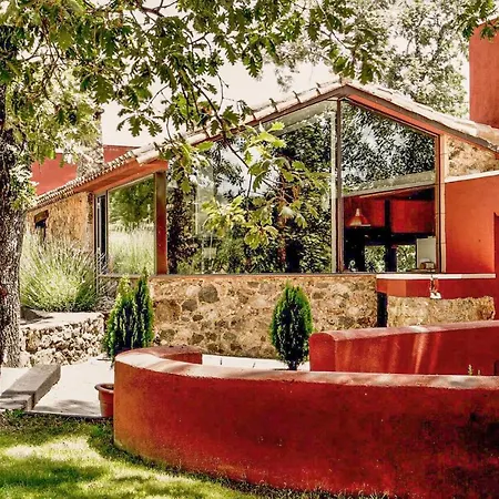 Vakantiehuis Amazing In With Wifi, 5 Bedrooms&outdoor Swimming Pool Candeleda