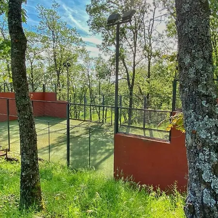 Amazing In With Wifi, 5 Bedrooms&outdoor Swimming Pool Vakantiehuis